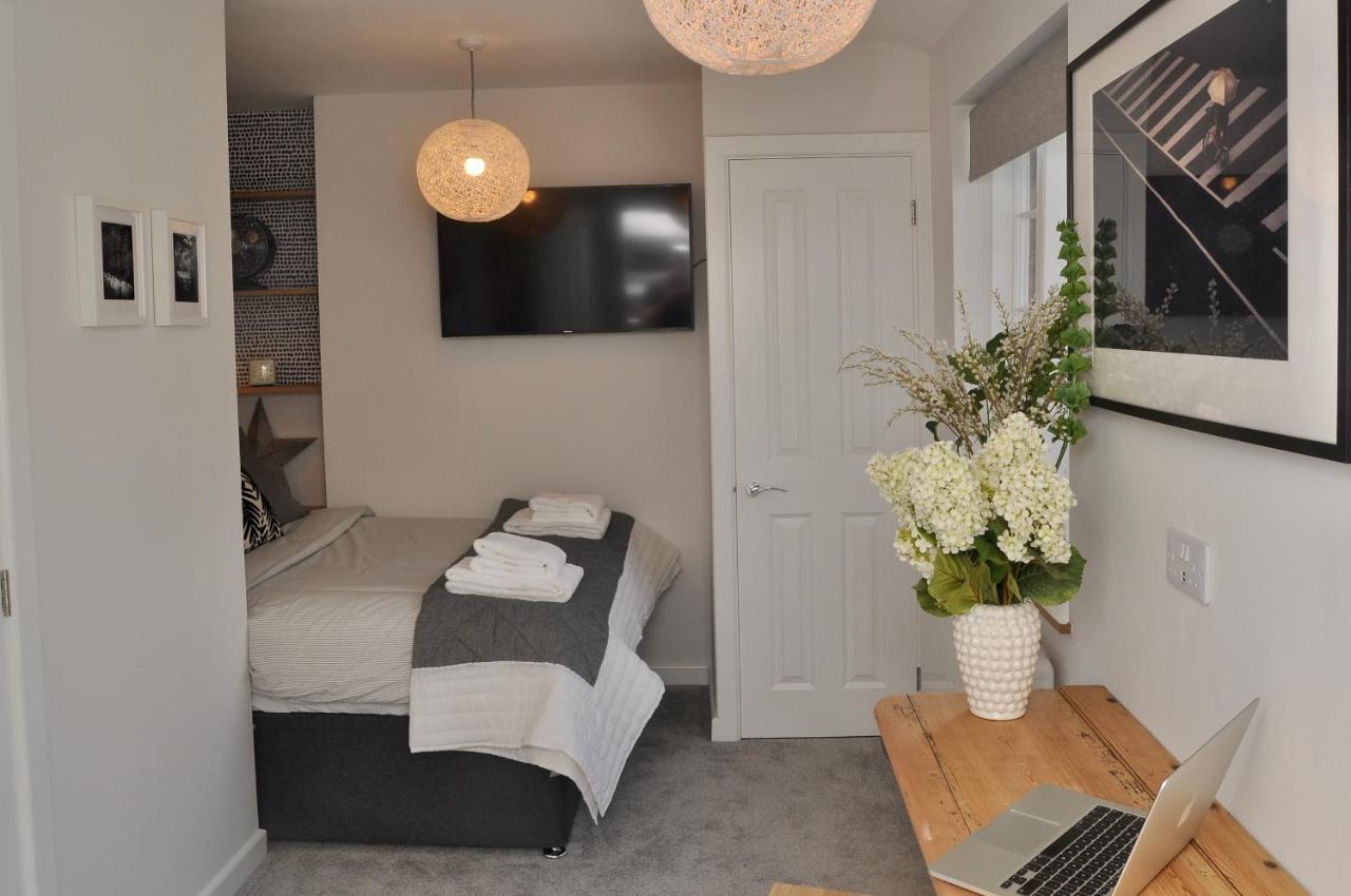 Bridge Street Apartments. Boutique Style Luxury, In The Heart Of Taunton. エクステリア 写真